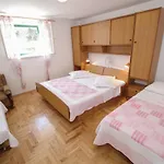 Tonka Apartamento *