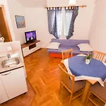 Tonka *