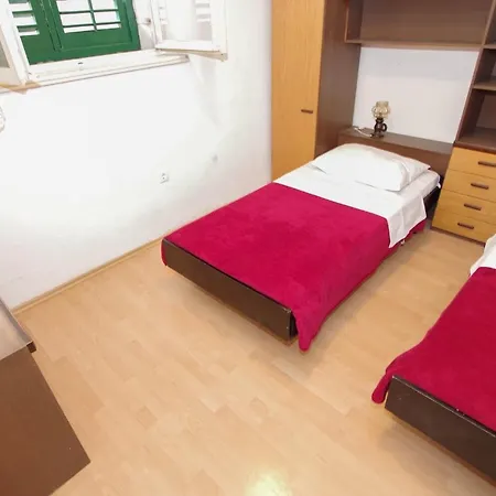 Tonka Apartamento Makarska