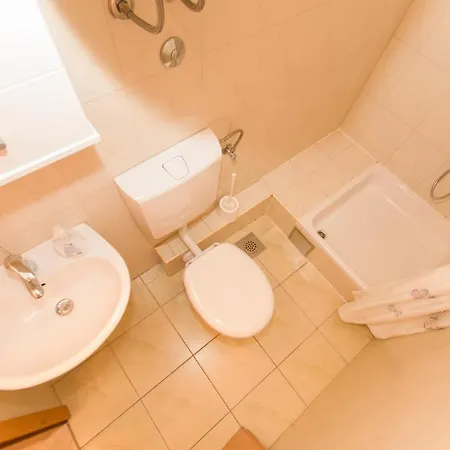Tonka Apartmán Makarská