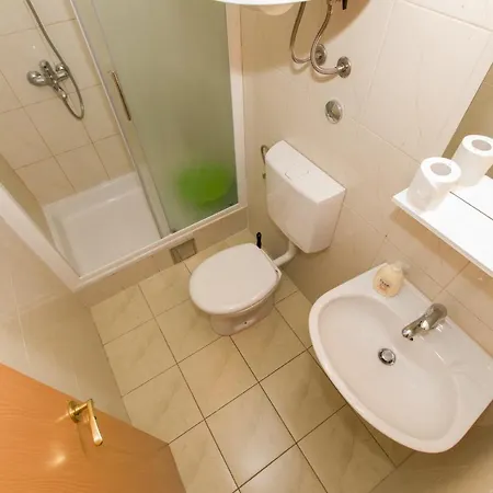 Tonka Apartmán Makarská