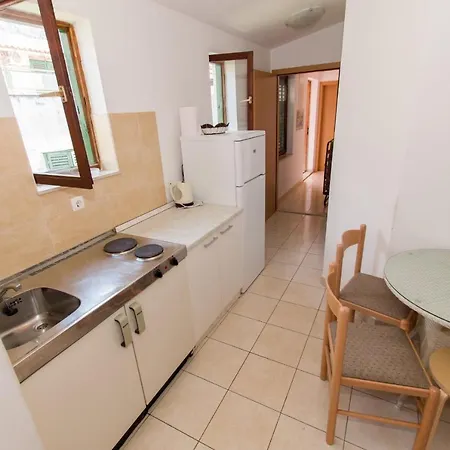 Tonka Apartmán Makarská